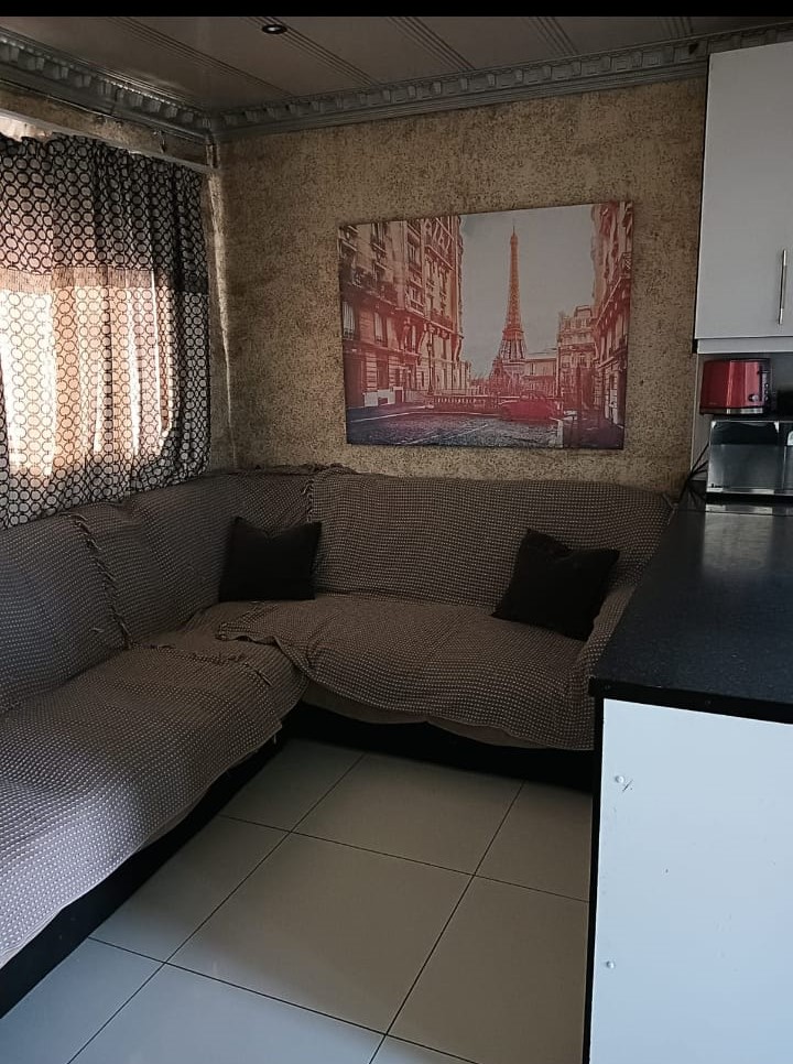 2 Bedroom Property for Sale in Ezibeleni Eastern Cape